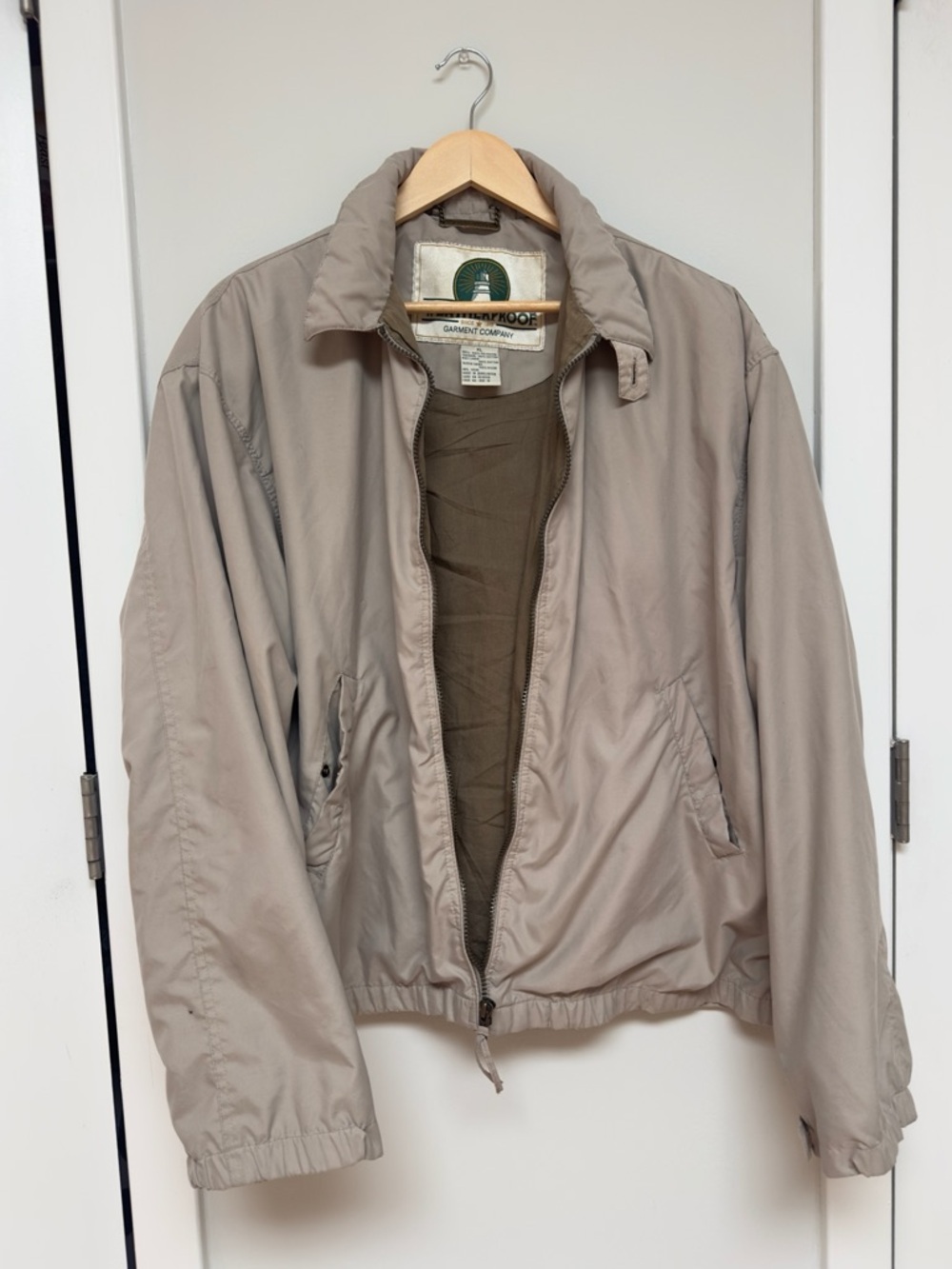 Vintage Waterproof Light Taupe Women’s Zip-Front Jacket -